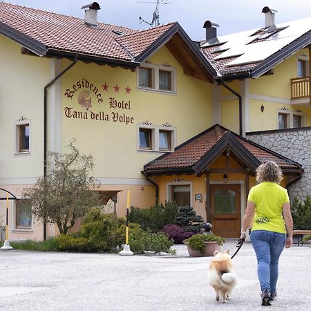Aparthotel Tana Della Volpe Lavarone Exterior foto